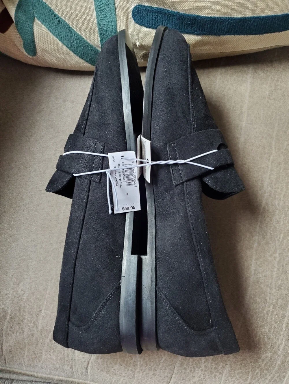 GAP Vegan Suede Loafers size Womens 8 In Color True Black